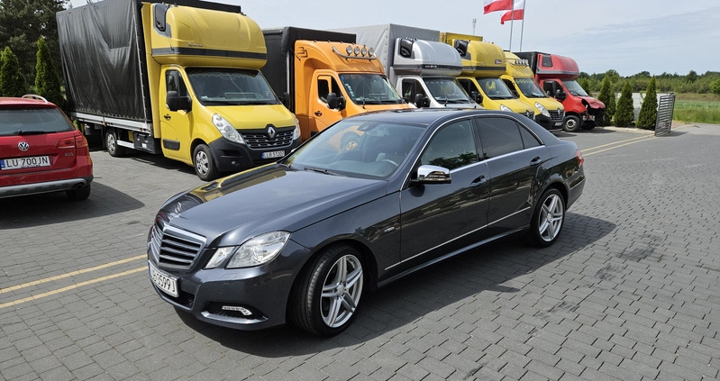 Mercedes-Benz Klasa E cena 57000 przebieg: 267000, rok produkcji 2009 z Lublin małe 46